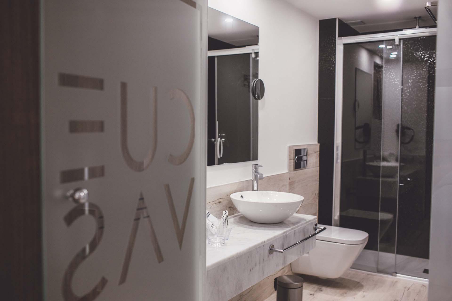 Hotel Cuevas - Adults Only Сантильяна-дель-Мар Экстерьер фото