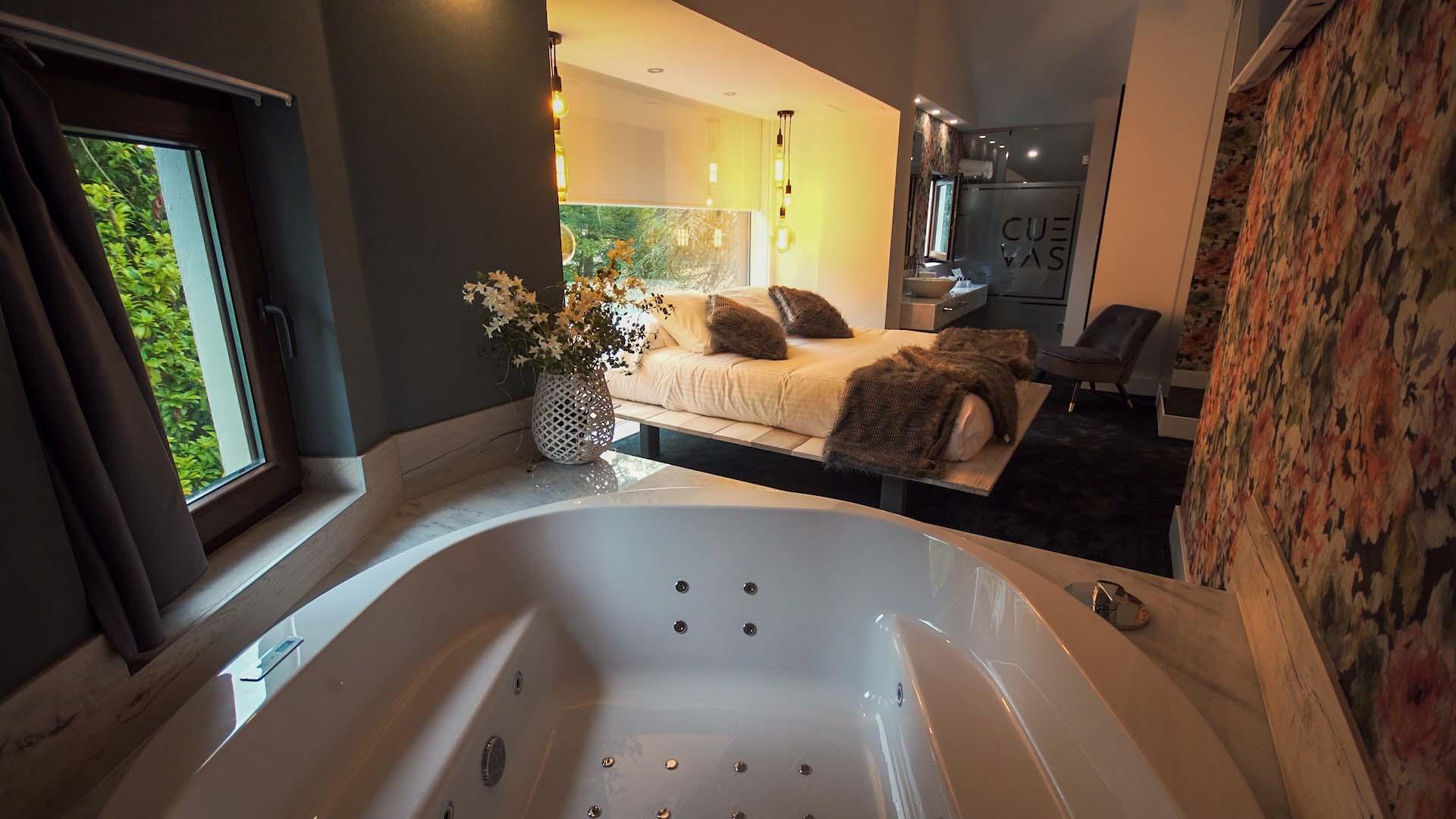 Hotel Cuevas - Adults Only Сантильяна-дель-Мар Экстерьер фото
