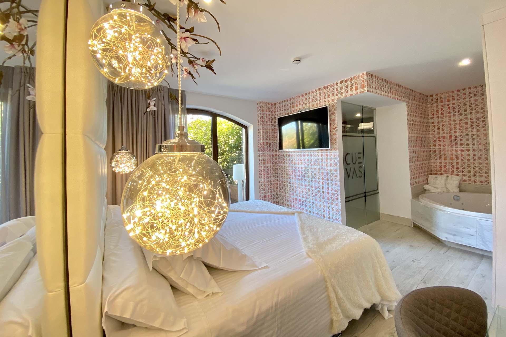 Hotel Cuevas - Adults Only Сантильяна-дель-Мар Экстерьер фото