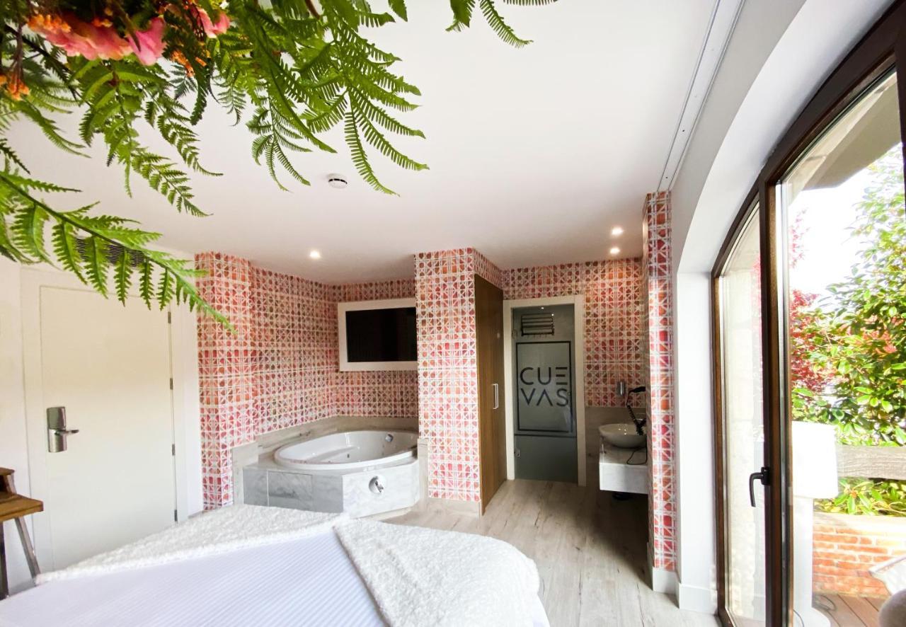 Hotel Cuevas - Adults Only Сантильяна-дель-Мар Экстерьер фото
